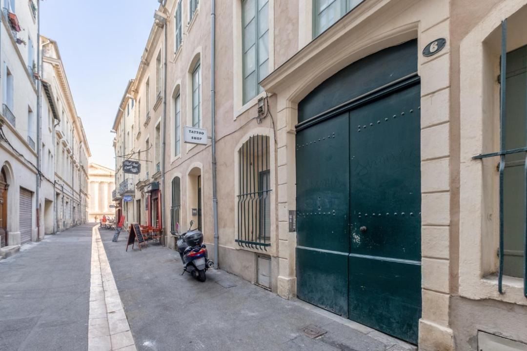 Photo of Others in Nimes City Centre