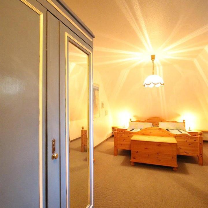Photo of Bedroom in Tating