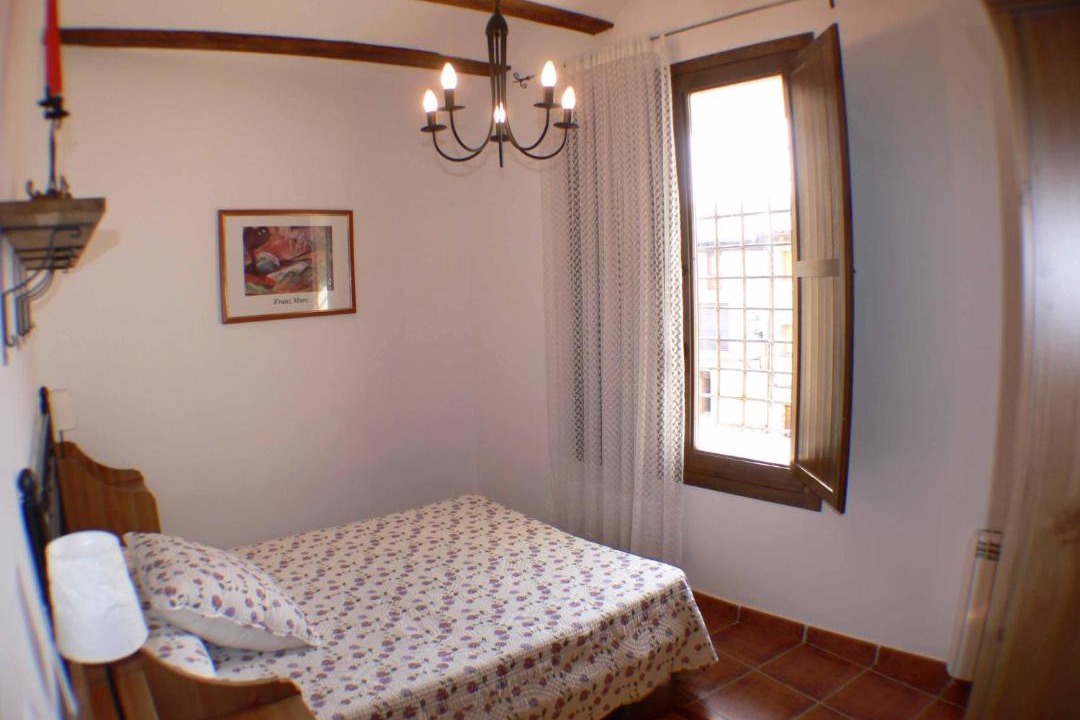 Photo of Bedroom in Orihuela del Tremedal