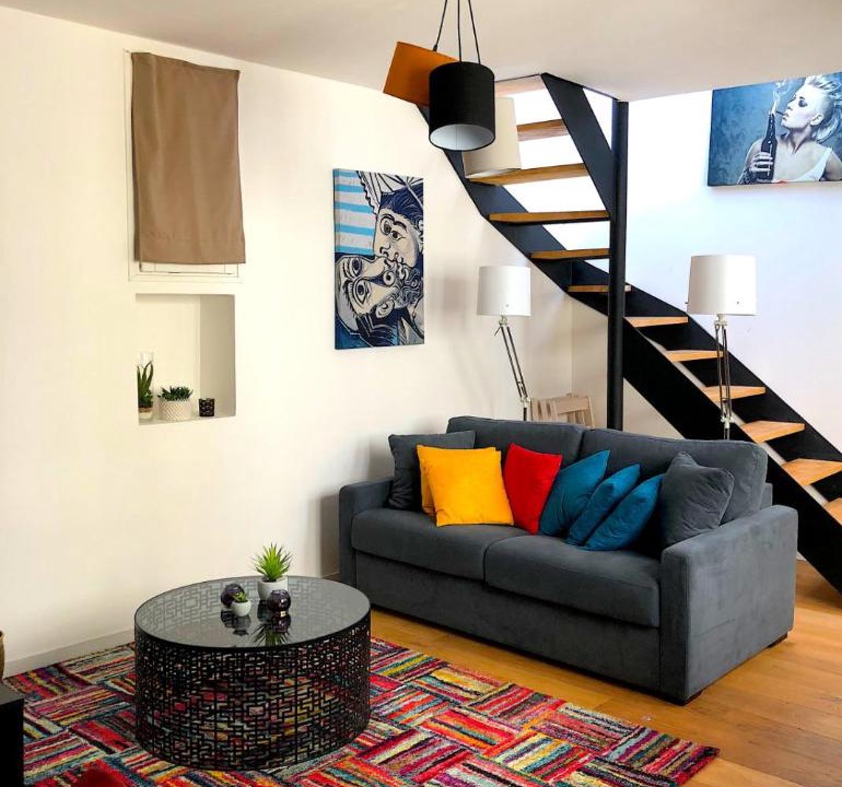 Photo of Livingroom in Comedie