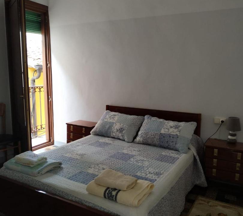 Photo of Bedroom in Enciso