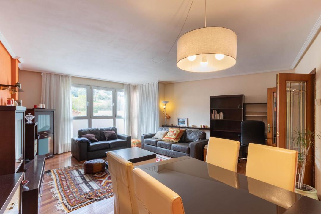 Photo of Livingroom in Urduliz