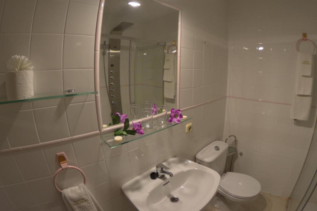 Photo of Bathroom in Torrejon El Rubio