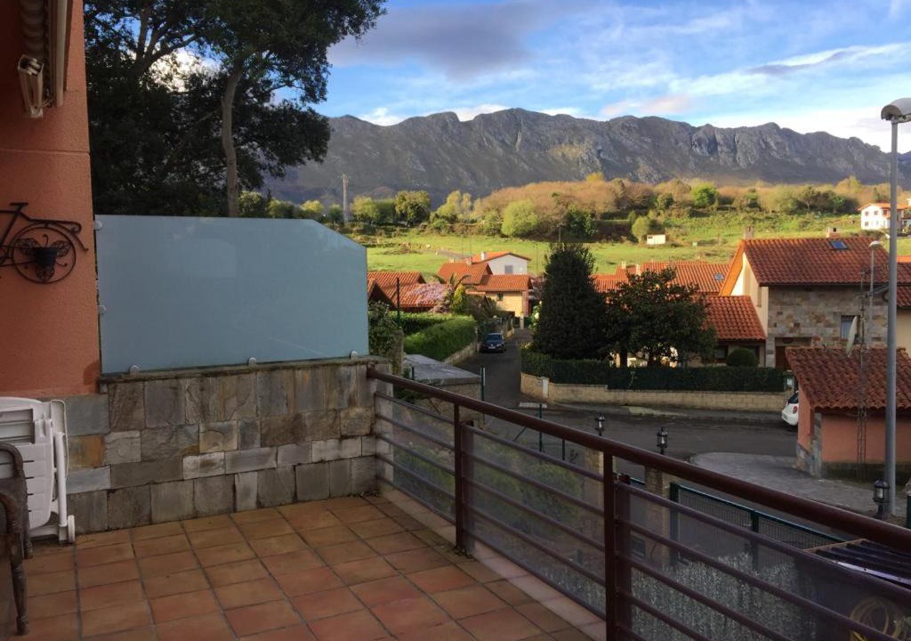 Photo of Patio Balcony in Llanes