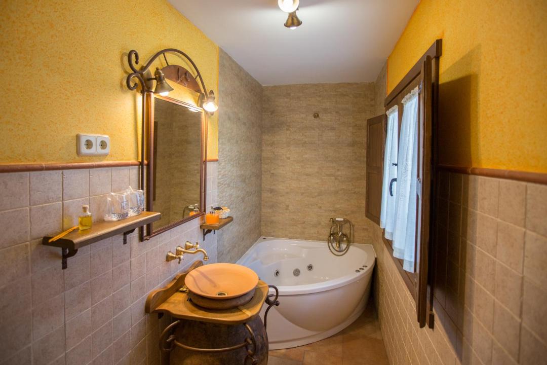 Photo of Bathroom in Arbancon