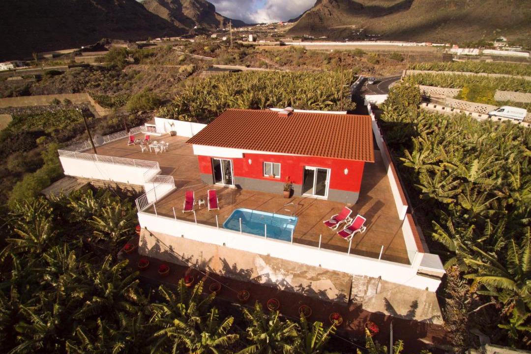 Photo of Buildings in Los Gigantes