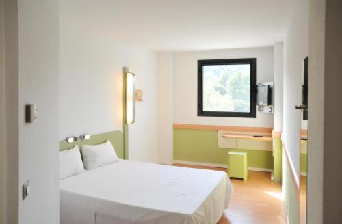 Photo of Bedroom in Fontajau