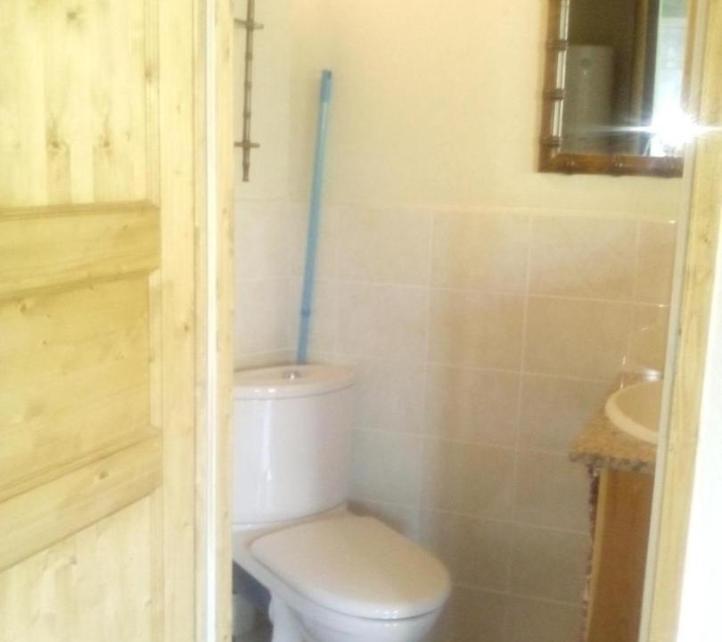 Photo of Bathroom in Llavorsi