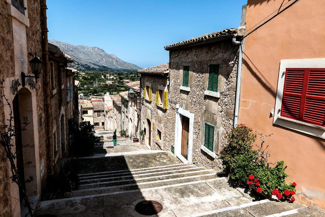 Photo of Buildings in Pollensa