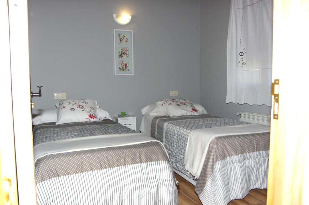 Photo of Bedroom in Candeleda