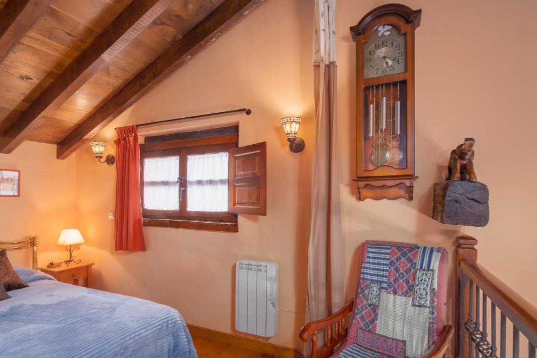 Photo of Bedroom in Santillana del Mar
