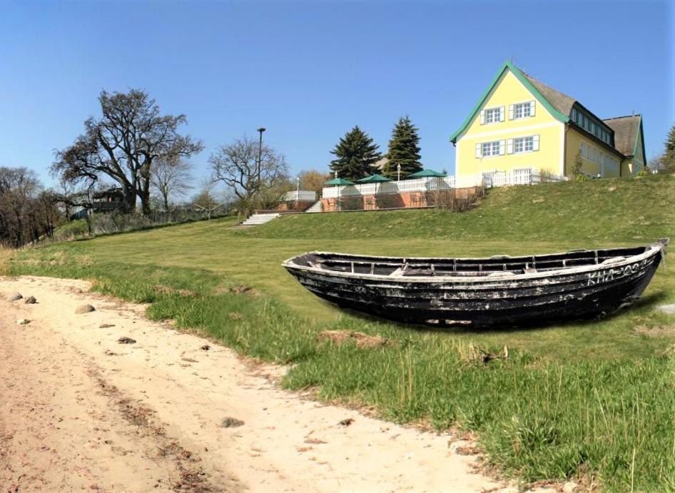 Photo of Buildings in Middelhagen