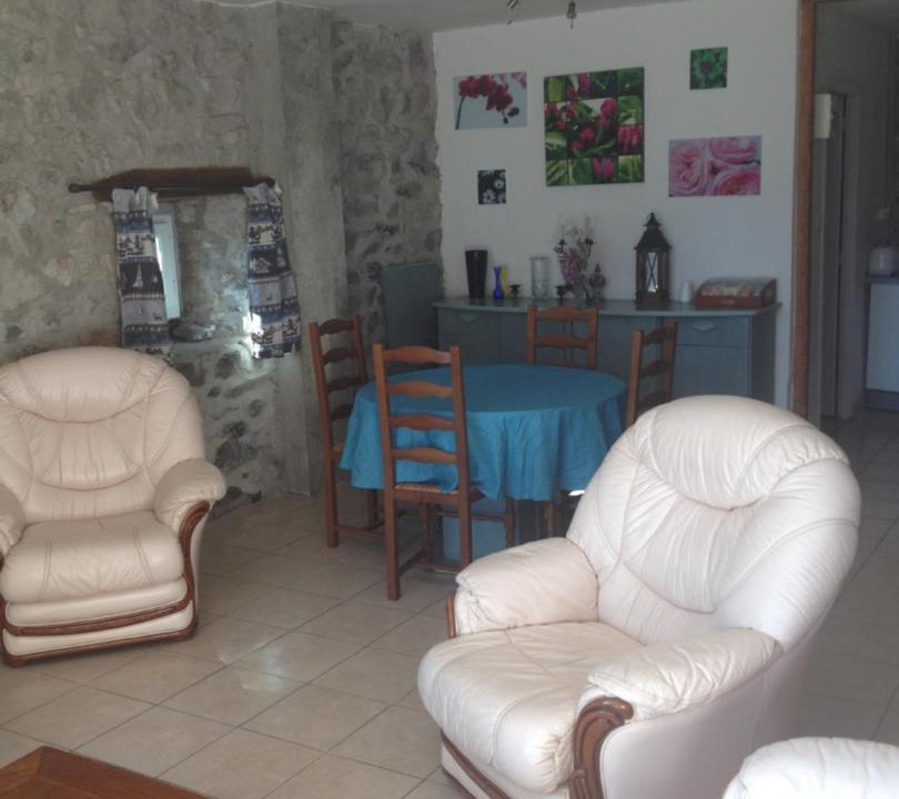 Photo of Livingroom in Saint-Etienne-de-Boulogne