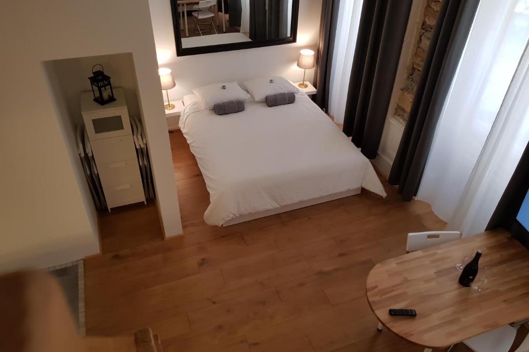 Photo of Bedroom in Terreaux - Bat d'argent