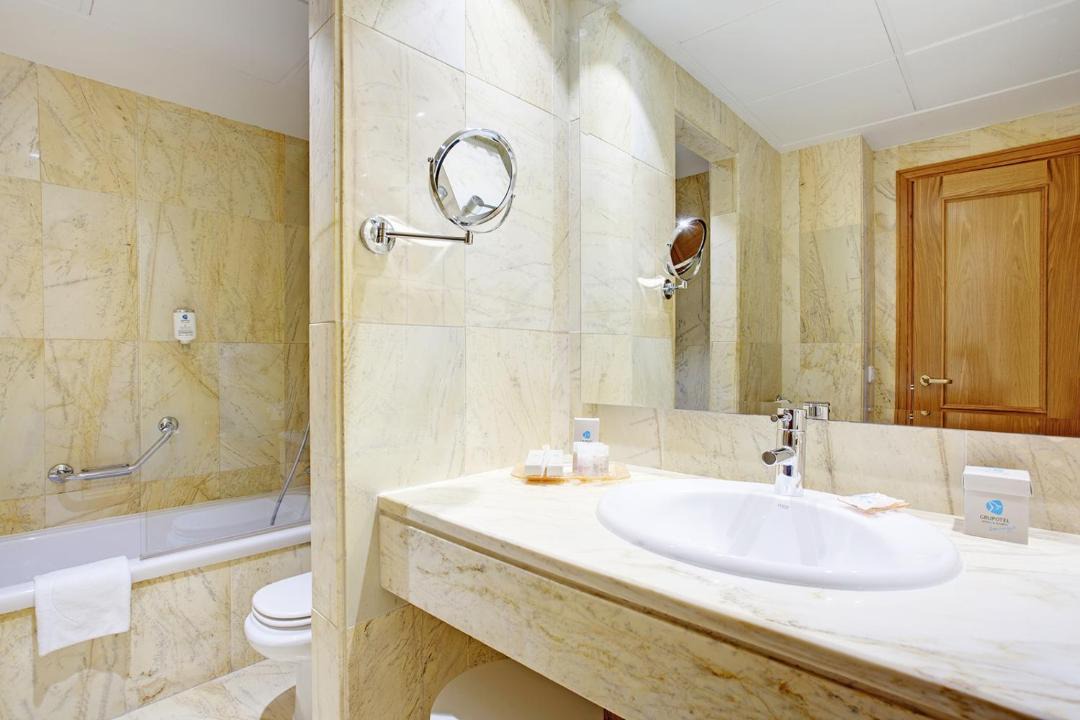 Photo of Bathroom in Muro