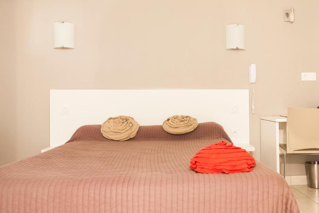 Photo of Bedroom in Albaron