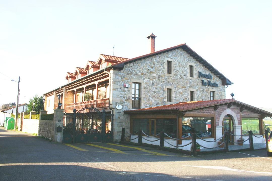 Photo of Buildings in Quijas