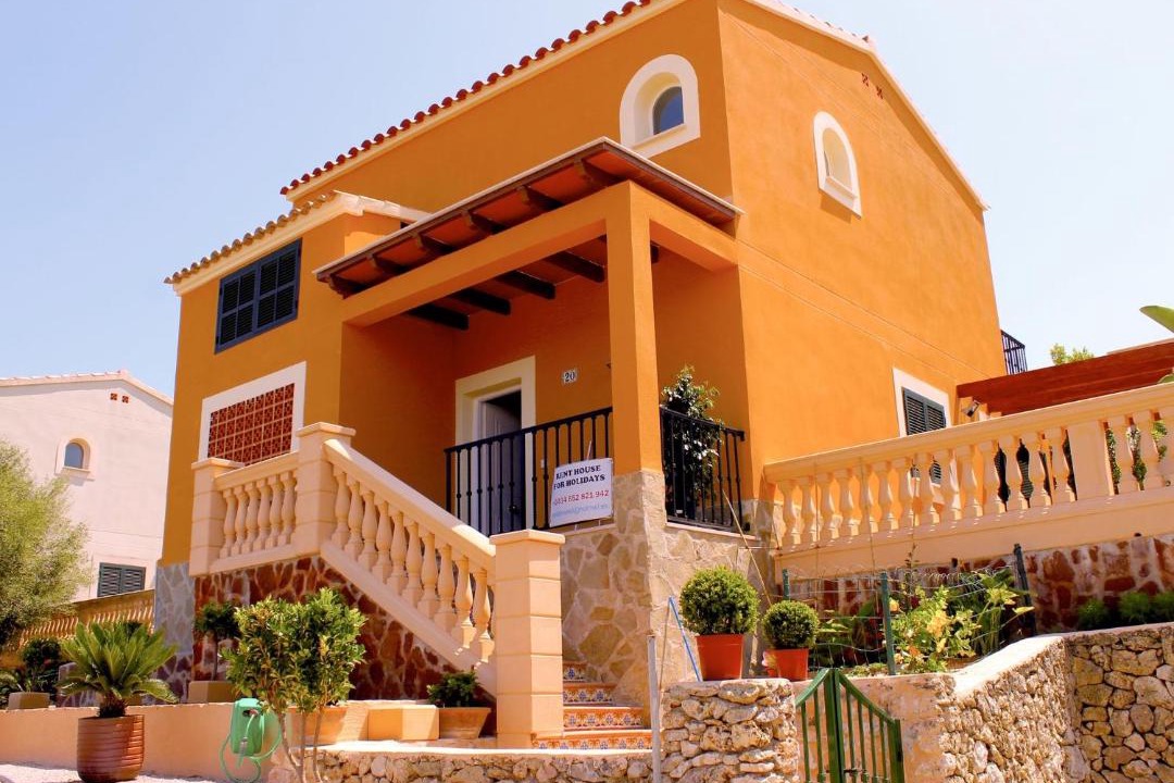 Photo of Buildings in Cala Romantica