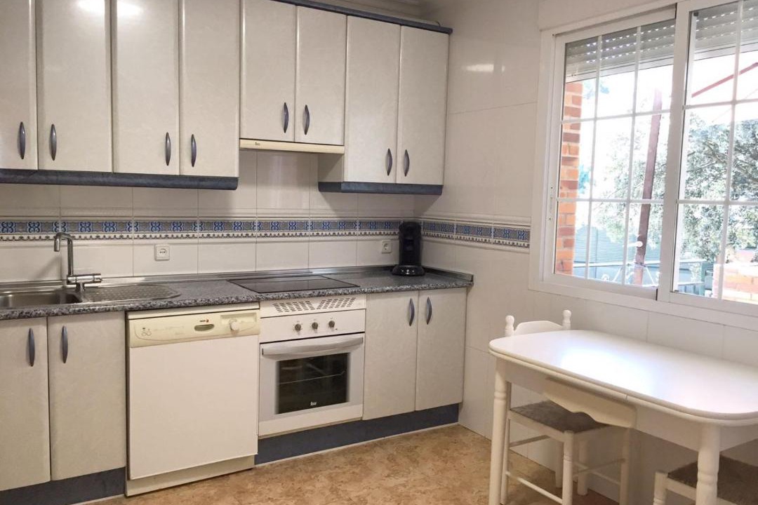 Photo of Kitchen in Los Angeles de San Rafael