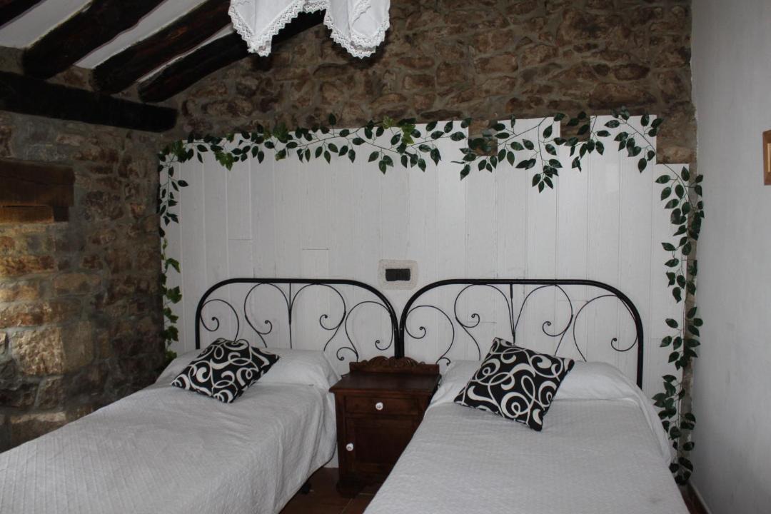 Photo of Bedroom in Espinosa de los Monteros