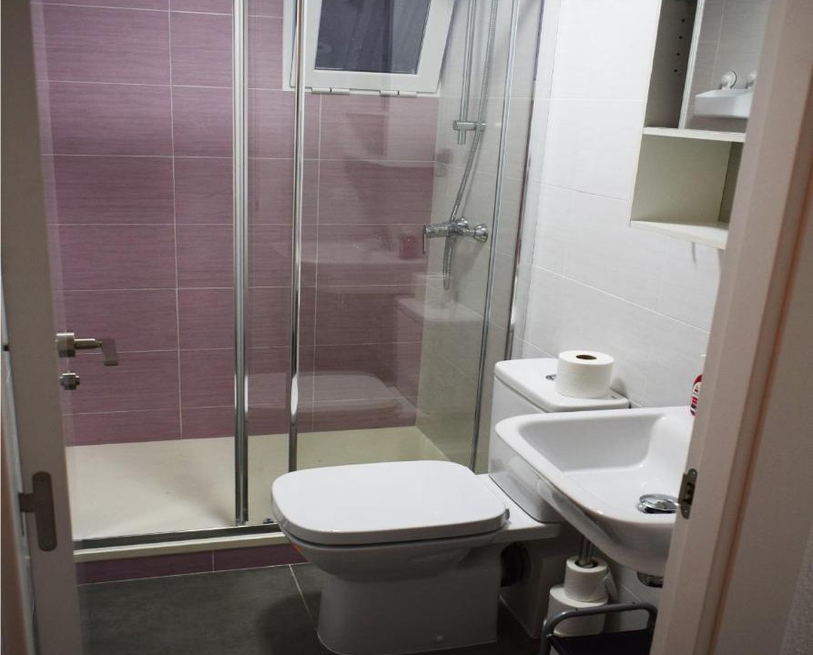 Photo of Bathroom in El Cabanyal