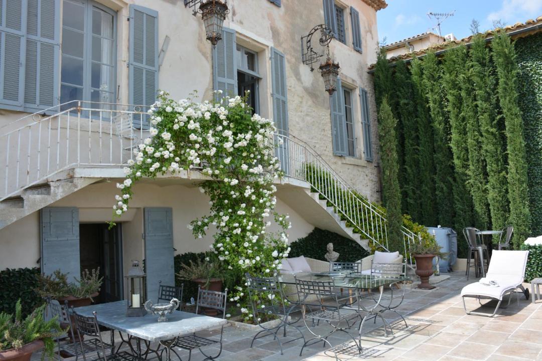 Photo of Others in Chateauneuf-de-Gadagne
