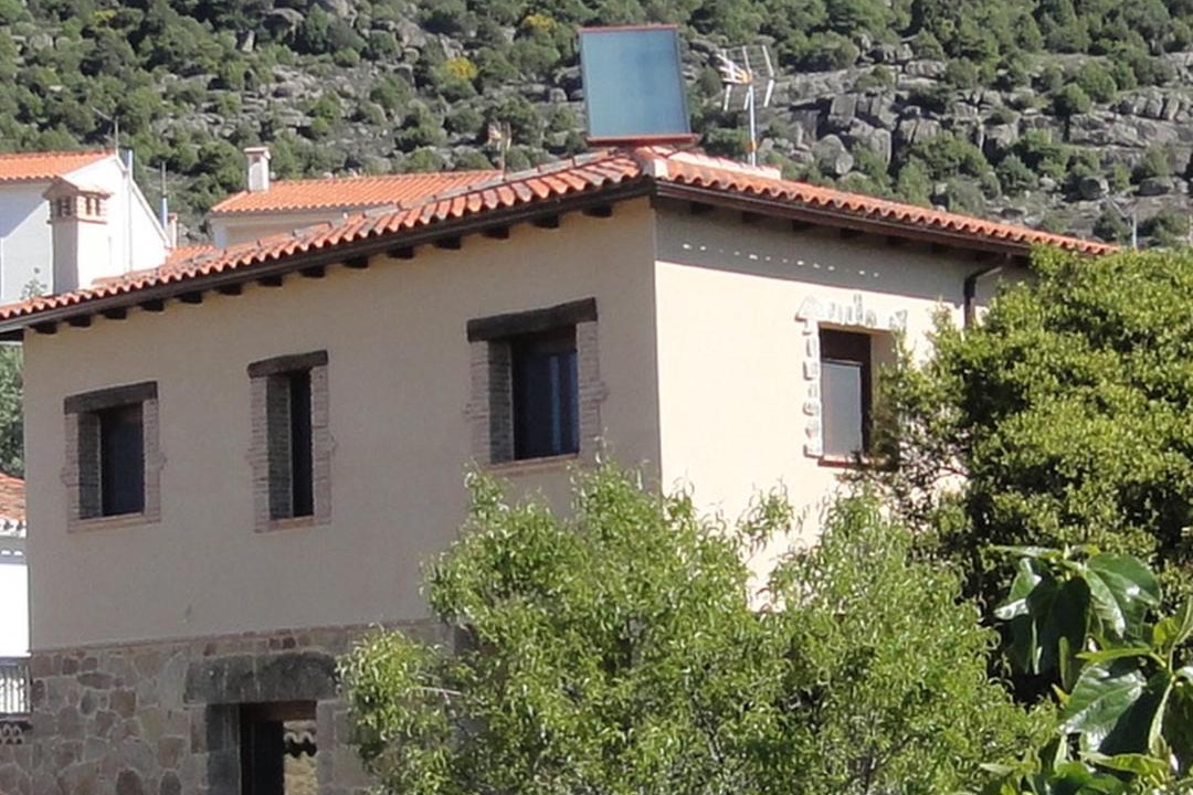 Photo of Buildings in Viandar de la Vera