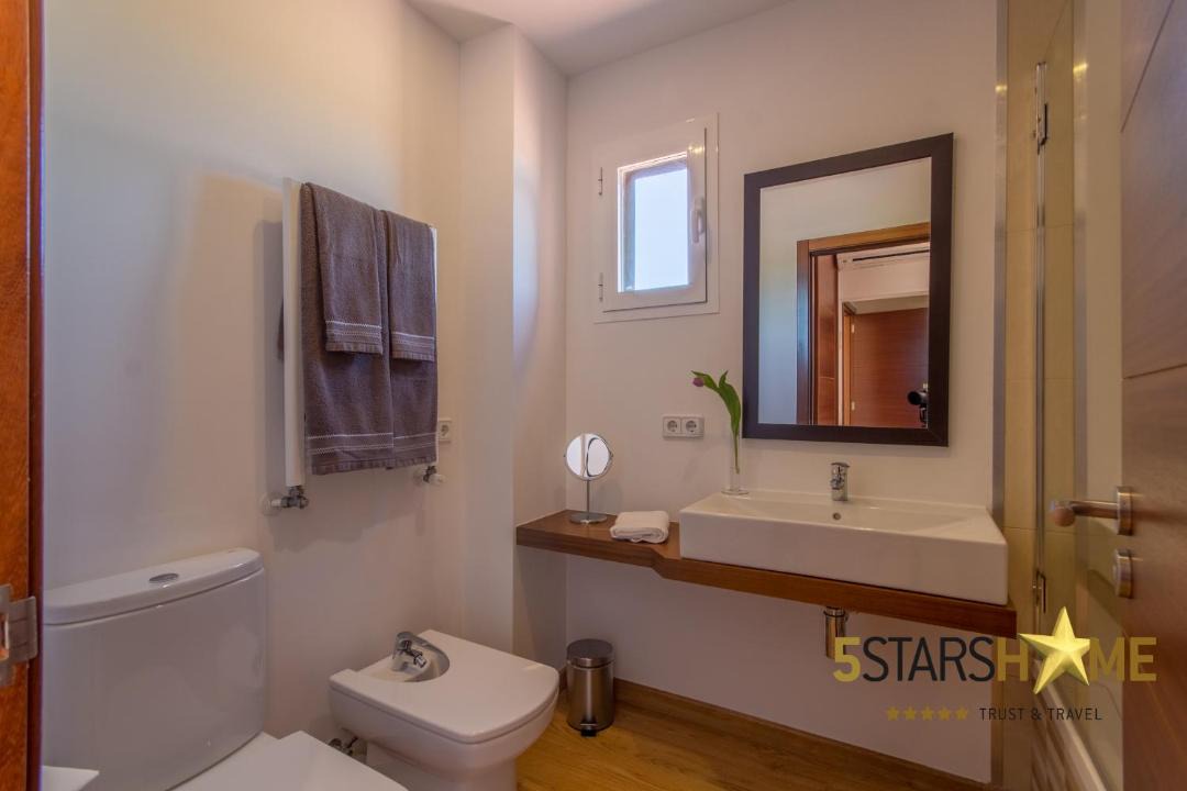 Photo of Bathroom in Llevant