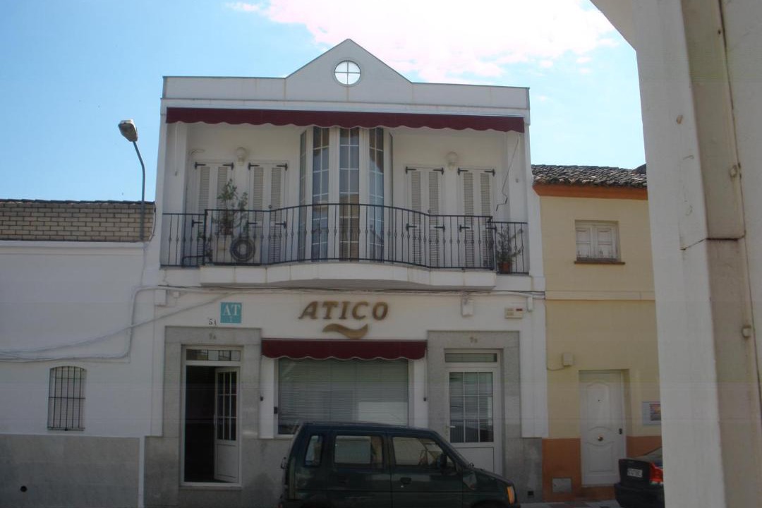 Photo of Buildings in Calamonte