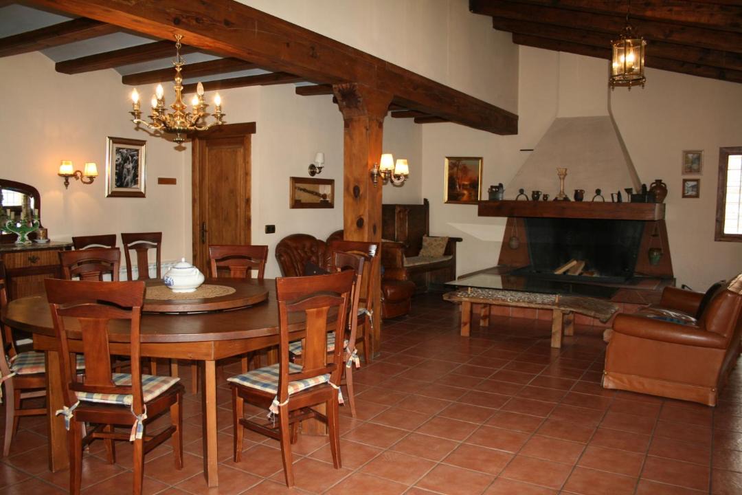 Photo of Livingroom in Calomarde