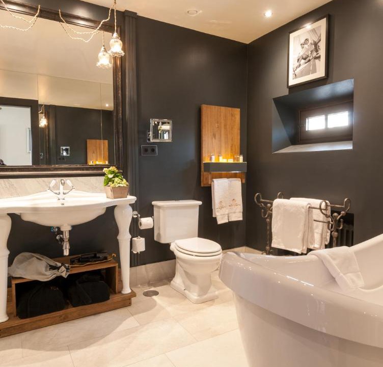 Photo of Bathroom in Old Town of Avila