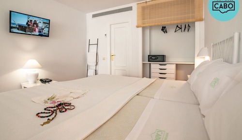 Family Room, 2 Twin Beds, Non Smoking