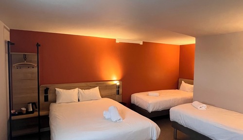 Family Room, Multiple Beds, Non Smoking