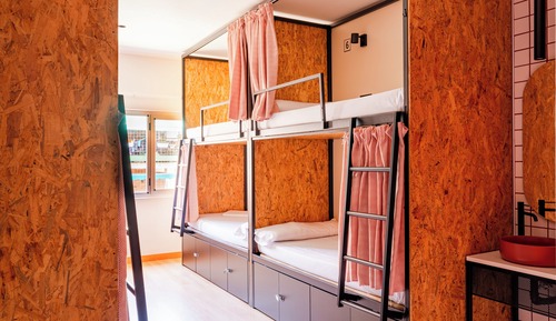 Shared Dormitory, Mixed Dorm