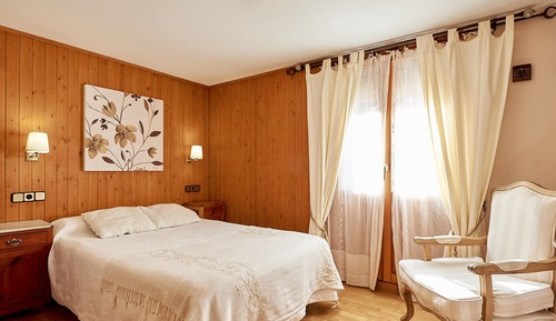 Standard Double Room, Balcony (Exterior)