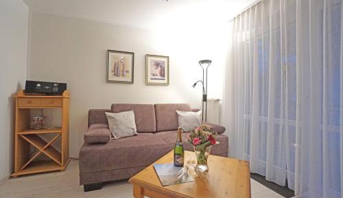 One-Bedroom Apartment with Balcony