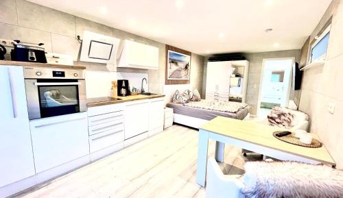 Deluxe Bungalow