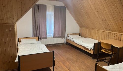 Bunk Bed in Mixed Dormitory Room
