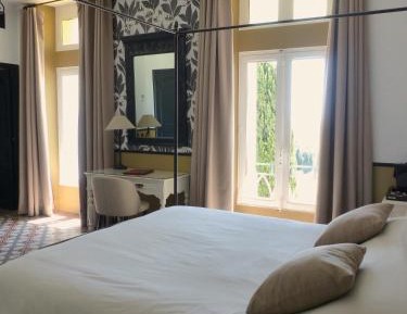 Junior Suite (2 Adults)