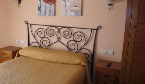 Single Room (1 Adult)