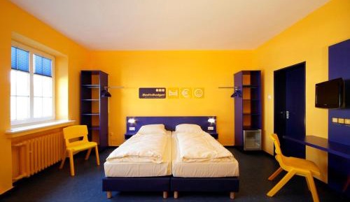 Double Room with Shared Bathroom