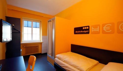 Single Room only with Shower