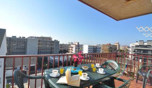 Apartment with Terrace