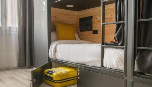 Bunk Bed in 6 Mixed Dormitory Room