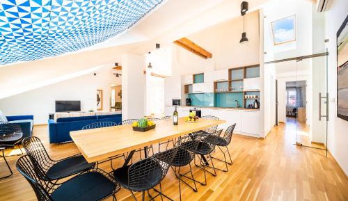 Superior Apartment