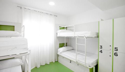Bed in 6-Bed Dormitory Room