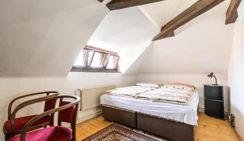 Double or Twin Room - Attic