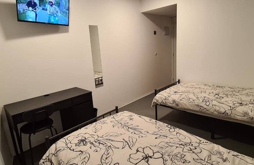 Arroyo de la Encomienda Hostel | NANA bed&breakfast