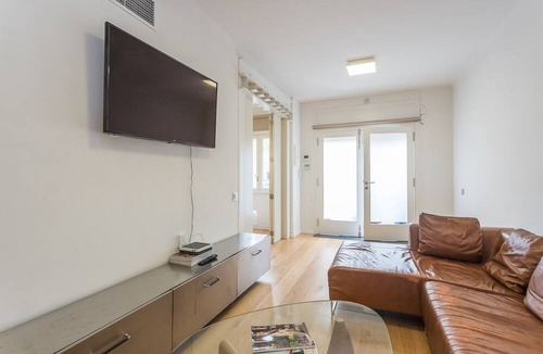 El Putget i Farro Apartment | My Space Barcelona 2-bedroom apartment in an upper area for temporary rentals