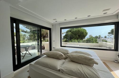 Siesta Villa | Beautiful detached house with private salted swimming pool in Santa Eulalia